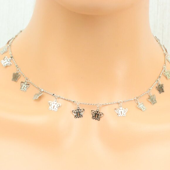 "Minimalist & Elegant Necklace Chain – Perfect for Women & Girls | UNVRC1048 - Picture 5 of 10